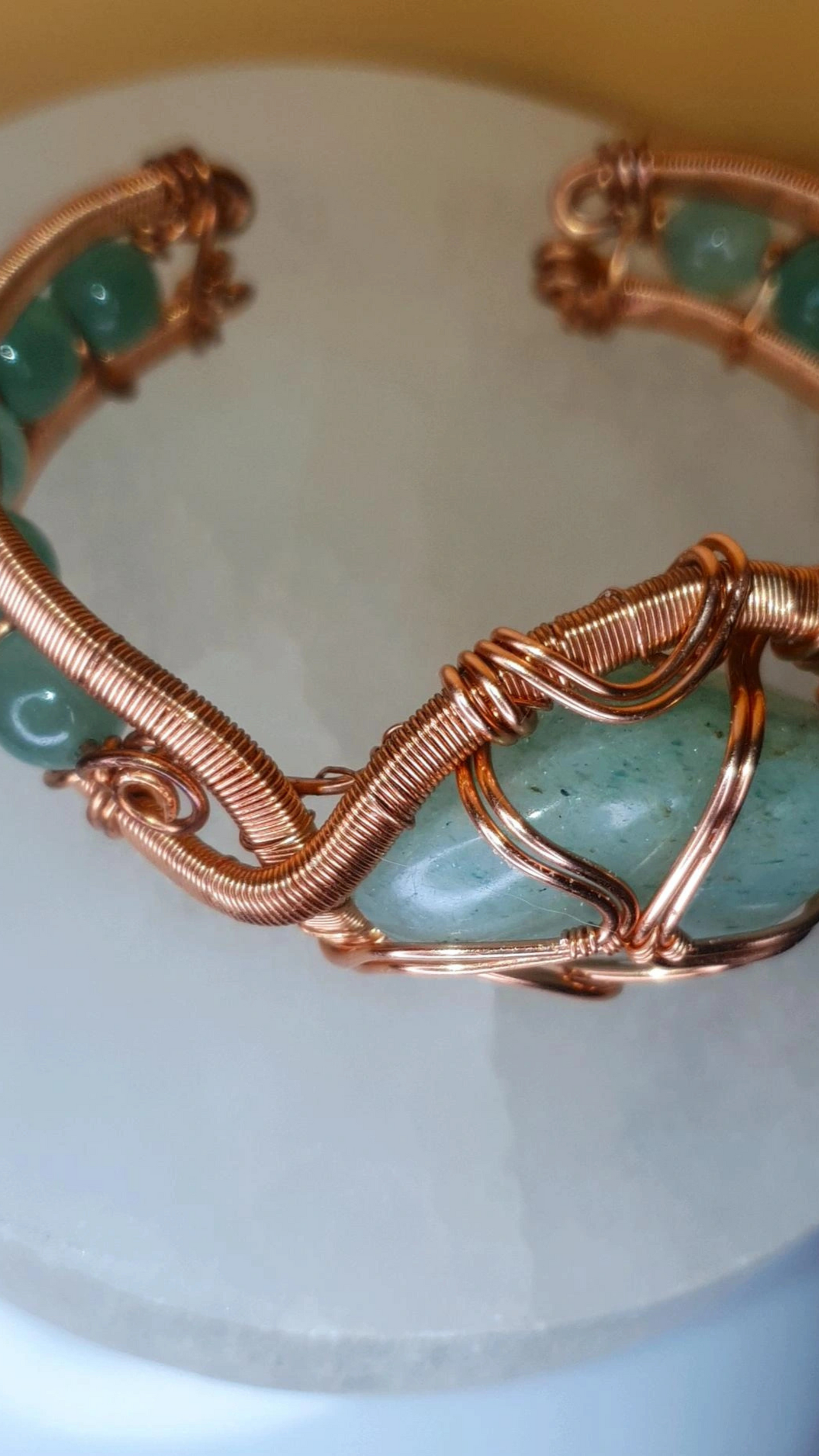 MIDUS TOUCH- AVENTURINE BRACELET