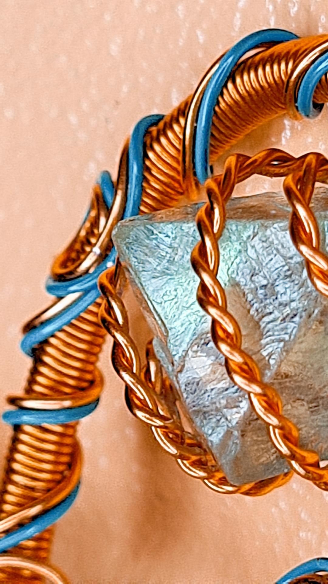 '888 FLUORITE 'PYRAMINX DIAMOND' -GOLDEN ANKH PENDANT (SML) -