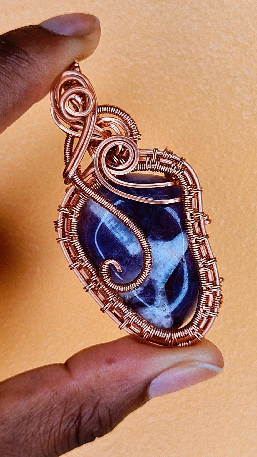 '111 SOUL BLOOM' -AMETHYST CHEVRON PENDANT