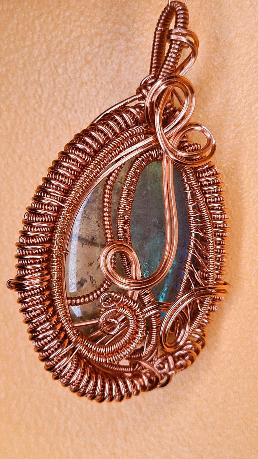 THE ORACLE 33 - ANGEL AURA QUARTZ PENDANT
