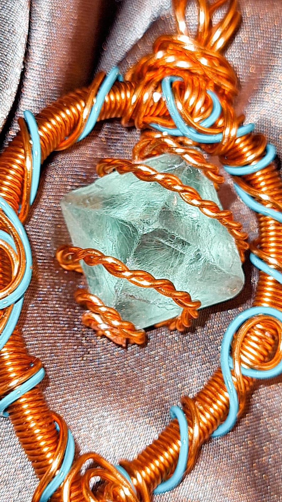 '888 FLUORITE 'PYRAMINX DIAMOND' -GOLDEN ANKH PENDANT (SML) -