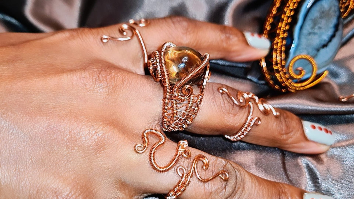 'SORCERESS' - GODDESS ENERGY RING