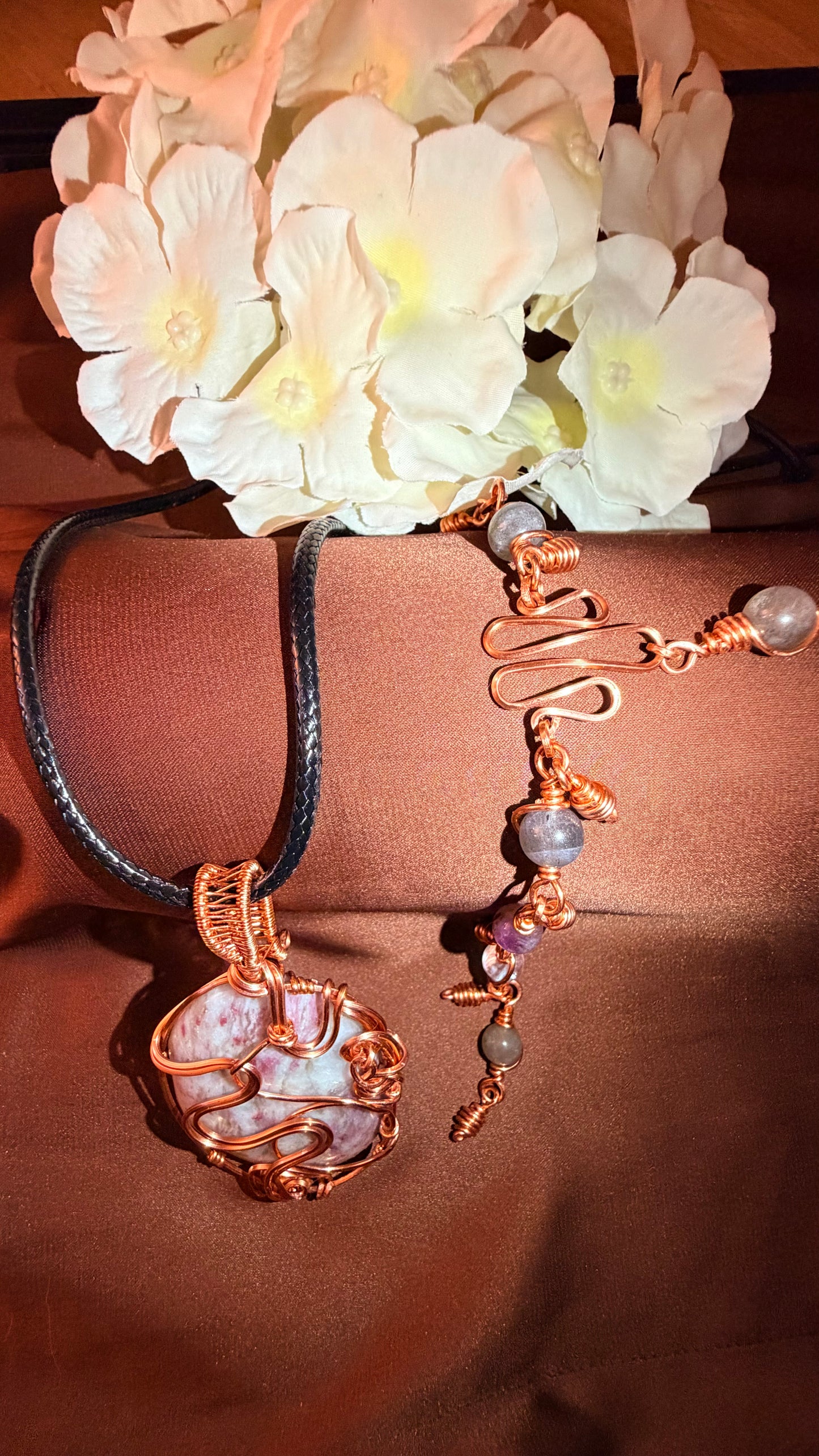 PRECIOUS PEARL - LEPIDOLITE PENDANT