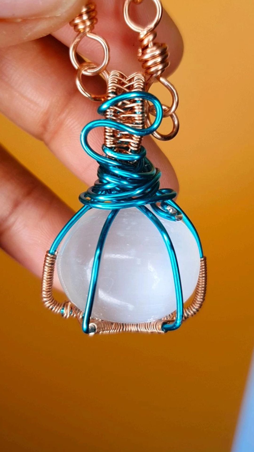 BON BON BLUE -SELENITE NECKLACE