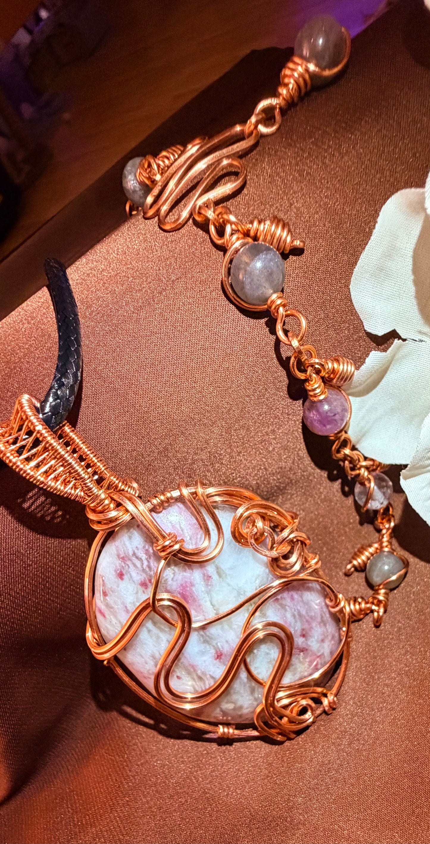 PRECIOUS PEARL - LEPIDOLITE PENDANT