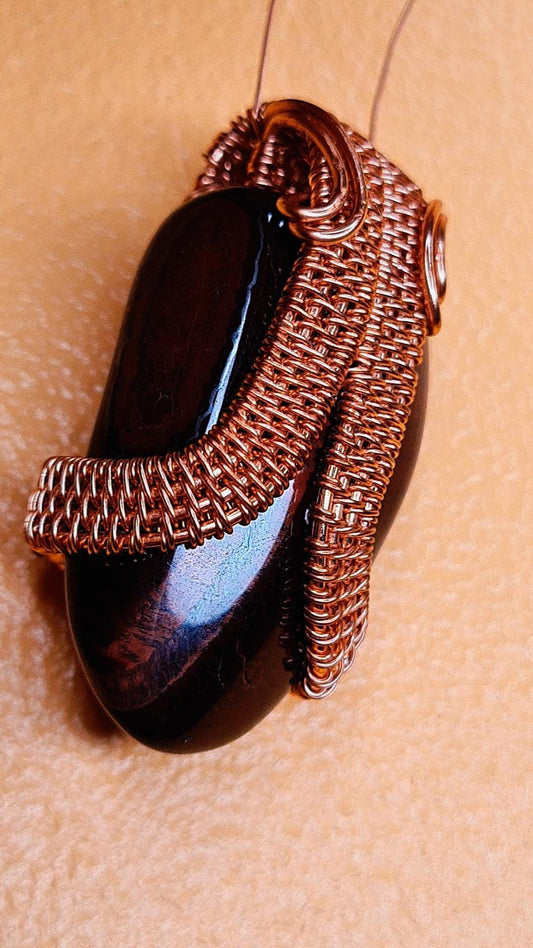 'KINGS ARMOUR' - RED TIGERS-EYE PENDANT